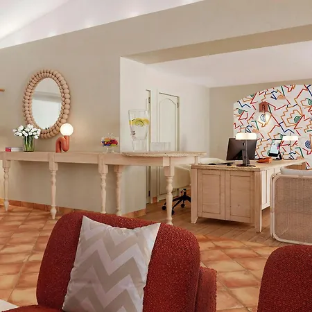 La Bastide De Mougins, A Tribute Portfolio 4* Mougins