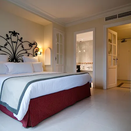 La Bastide De Mougins, A Tribute Portfolio 4*