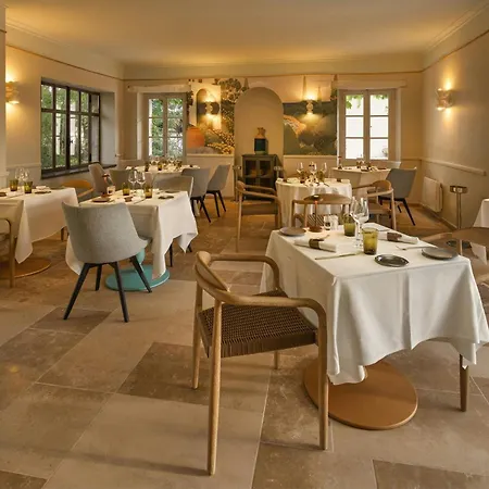 La Bastide De Mougins, A Tribute Portfolio 4* Mougins